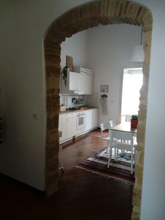 פלרמו Casa Tea: Nel Cuore Del Centro Storico מראה חיצוני תמונה